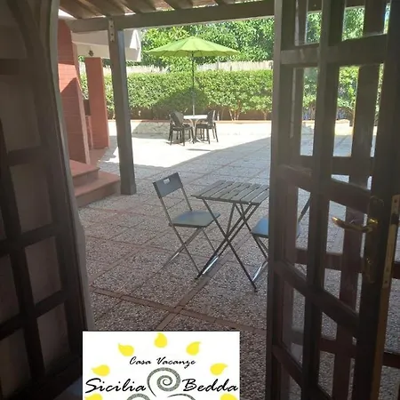 Casa Vacanze Sicilia Bedda Seaside Aparthotel