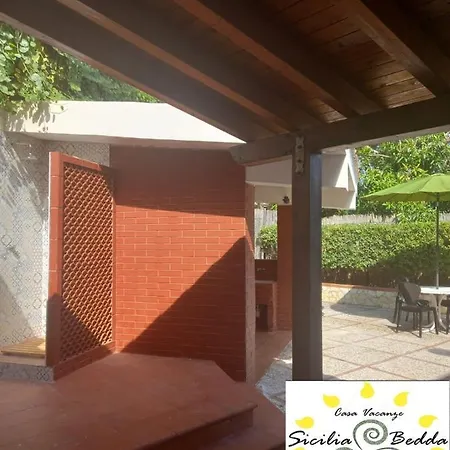 Casa Vacanze Sicilia Bedda Seaside Aparthotel