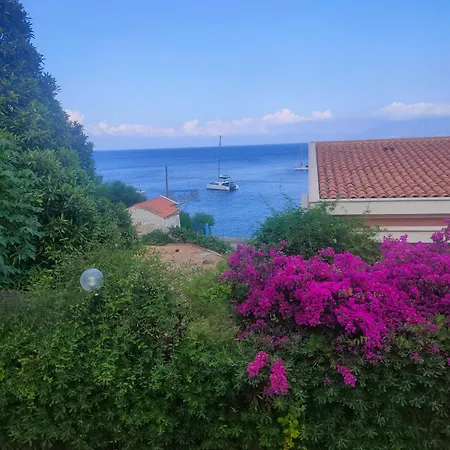 Casa Sicilia Bedda Seaside 아파트호텔 4*