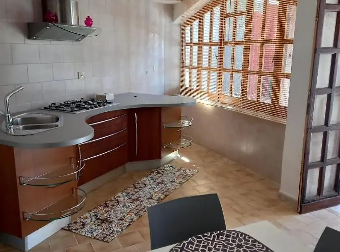 아파트호텔 Casa Sicilia Bedda Seaside 4*